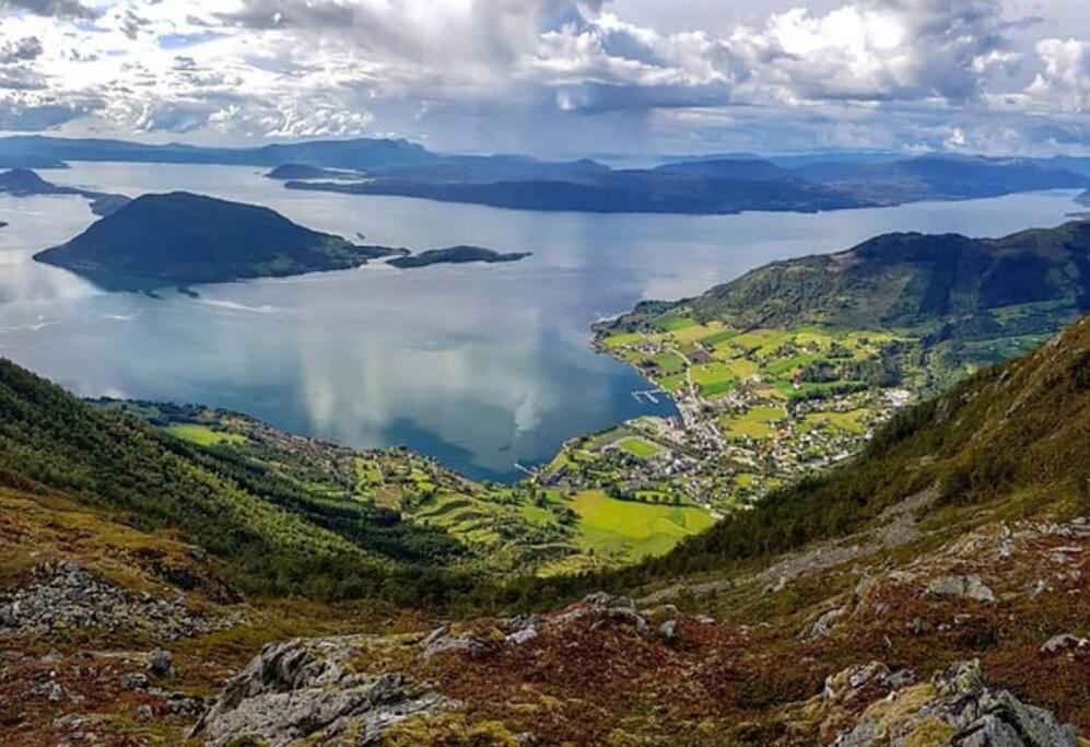Apartment By The Fjord Storekra Esterno foto